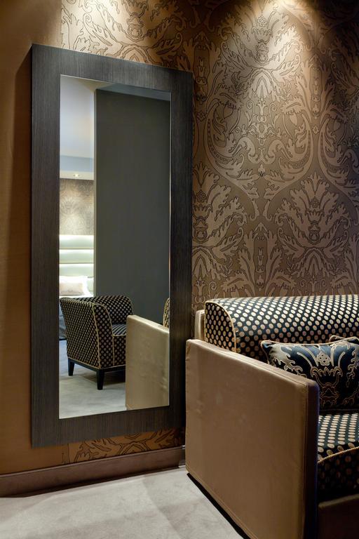 Hotel Mozart Милан Экстерьер фото